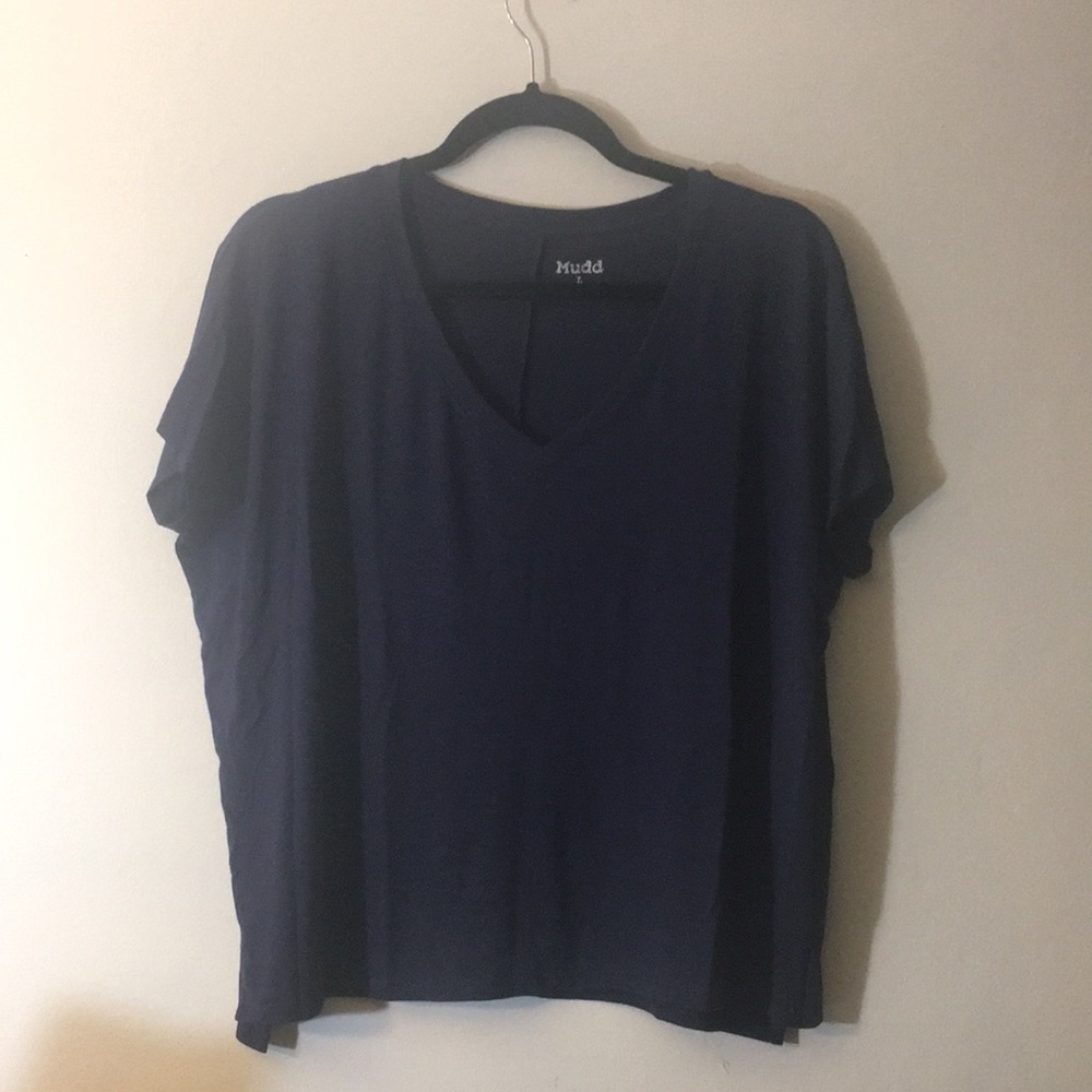 NWOT basic navy blue v neck tee